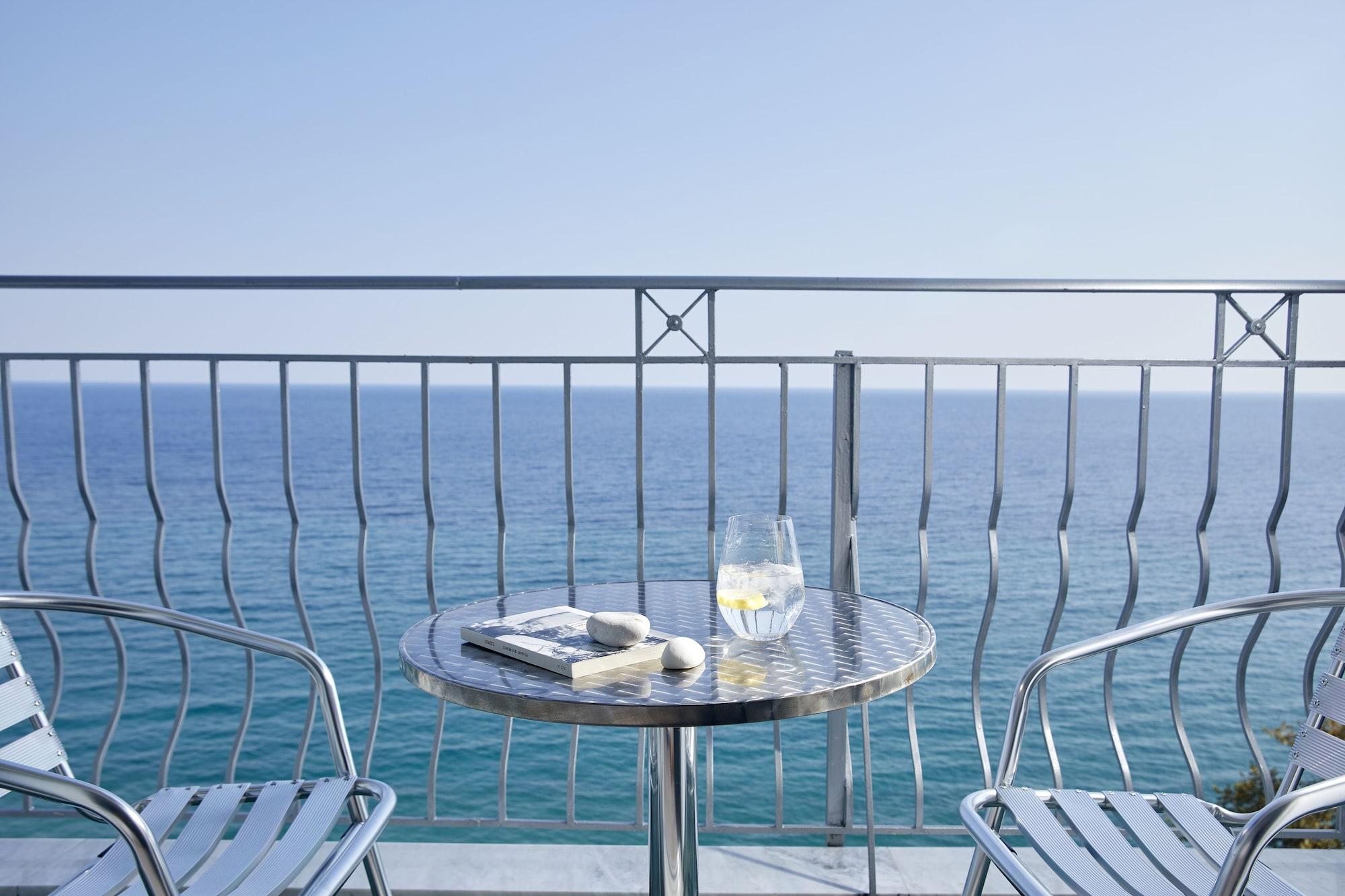 Hotel Alkyonis Platamonas Buitenkant foto