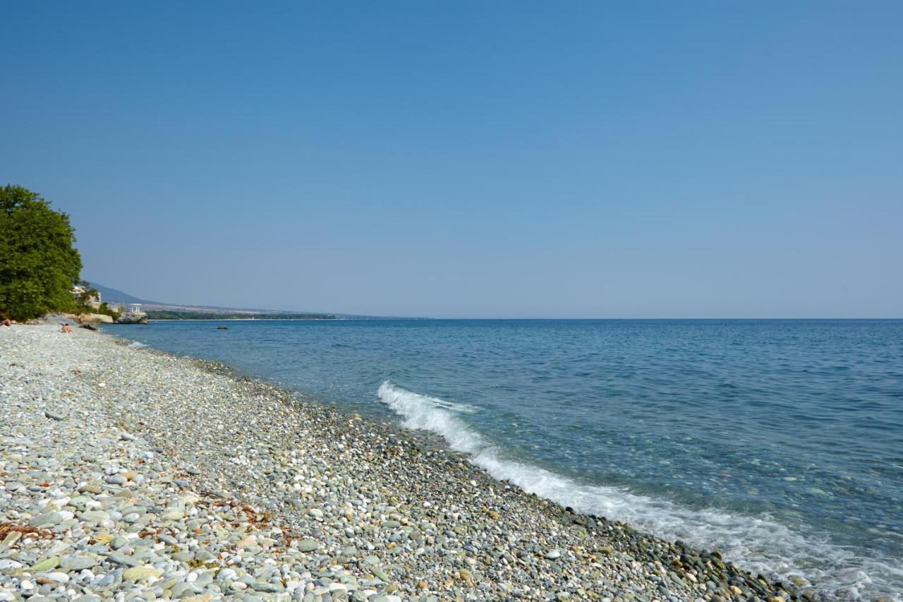 Hotel Alkyonis Platamonas Buitenkant foto